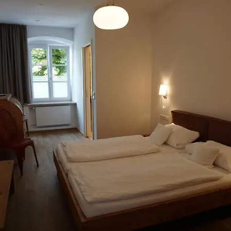 Hotel Und Metzgerei Zur Post *